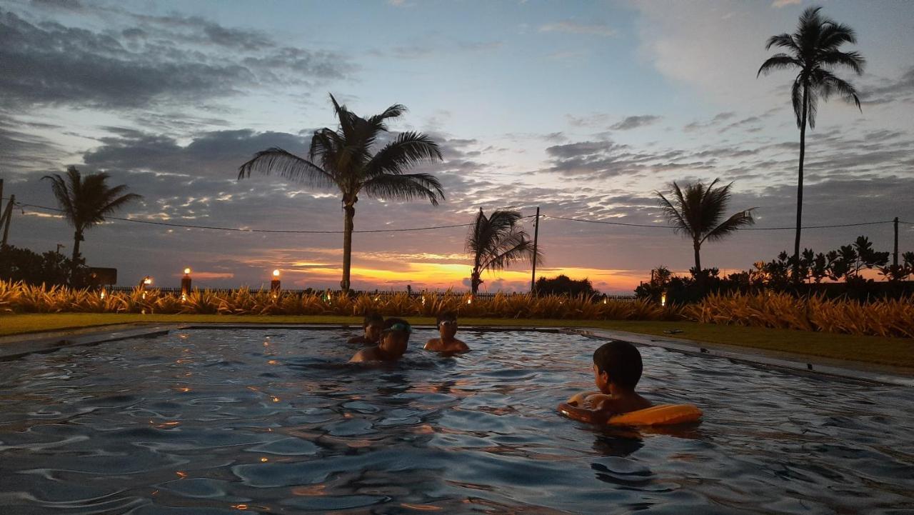Calypso Sunset Hotel Iranawila Exterior photo